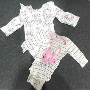 2 long sleeve onesies